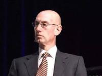 AC Milan Sports-浓眉刷新世界纪录，约基奇教练激动落泪！