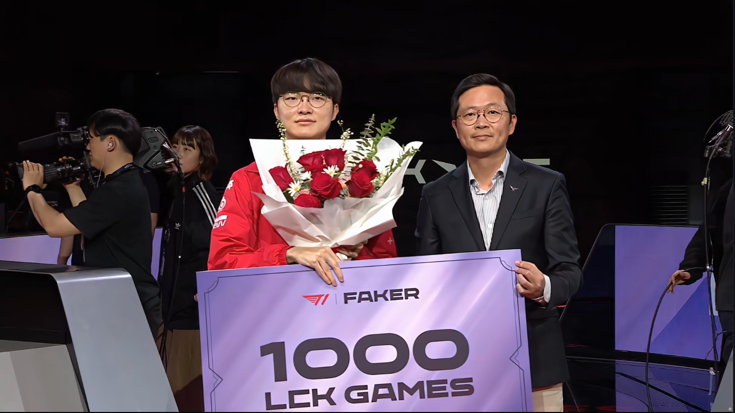 Faker新星败北表现突出，篮网前途光明！